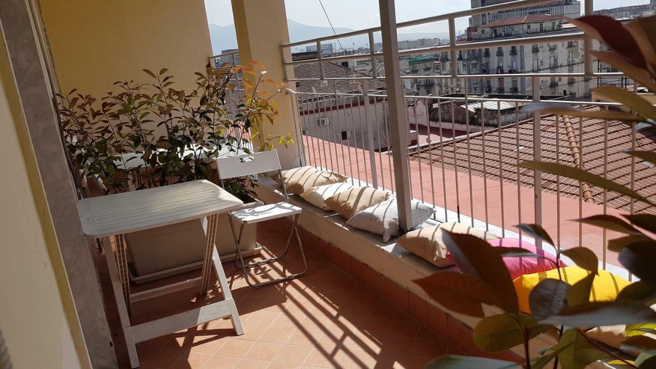 فندق Il Balconcino نابولي المظهر الخارجي الصورة